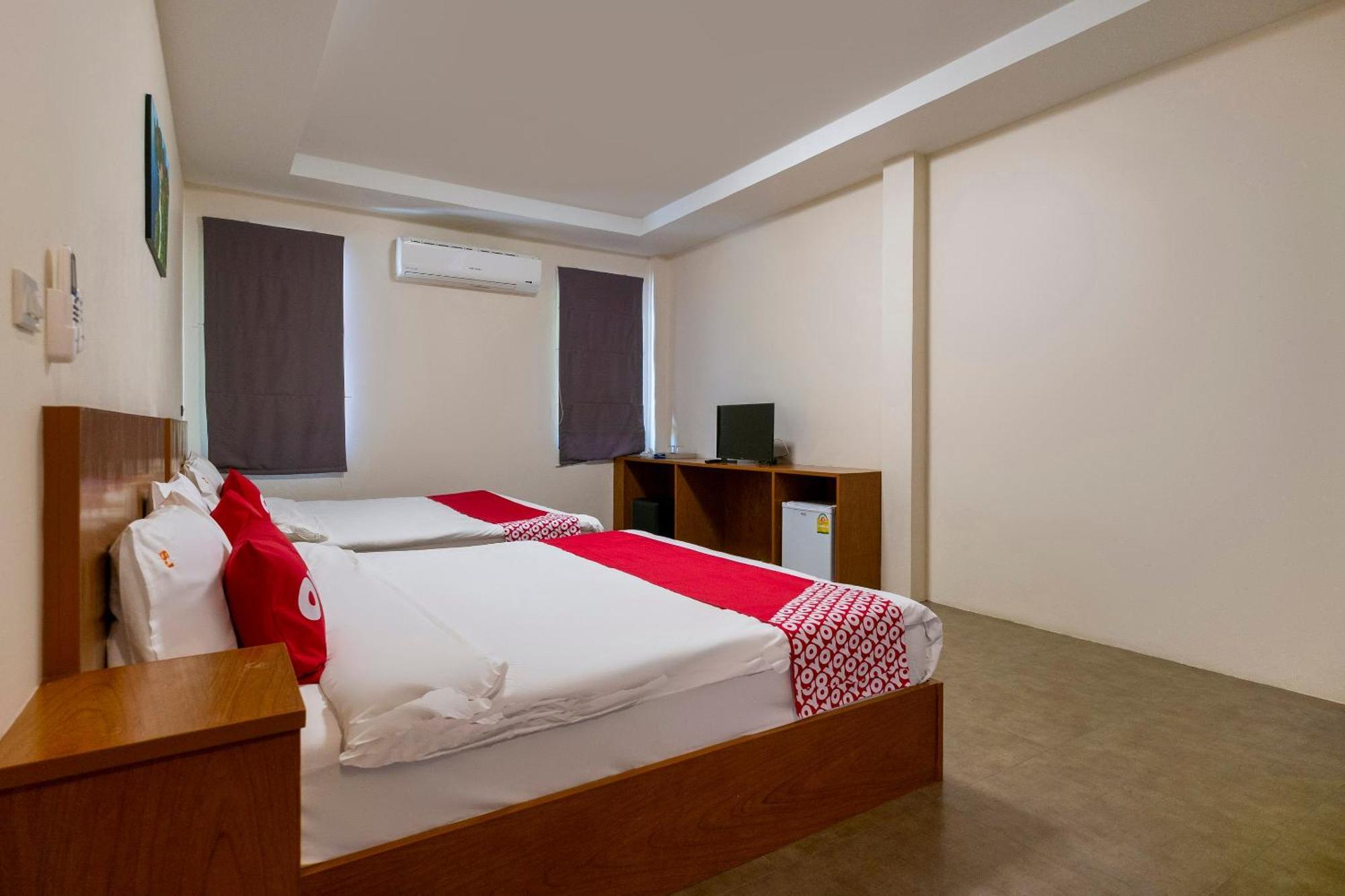 Oyo 665 Sj House Hotel Krabi town Kültér fotó